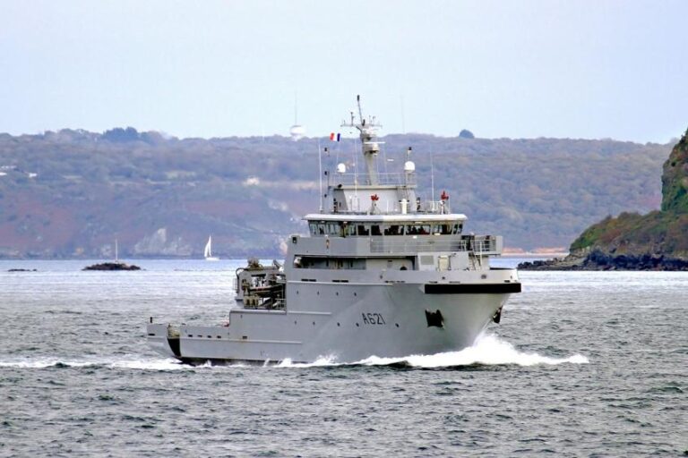 B2M d'Entrecasteaux Kership
